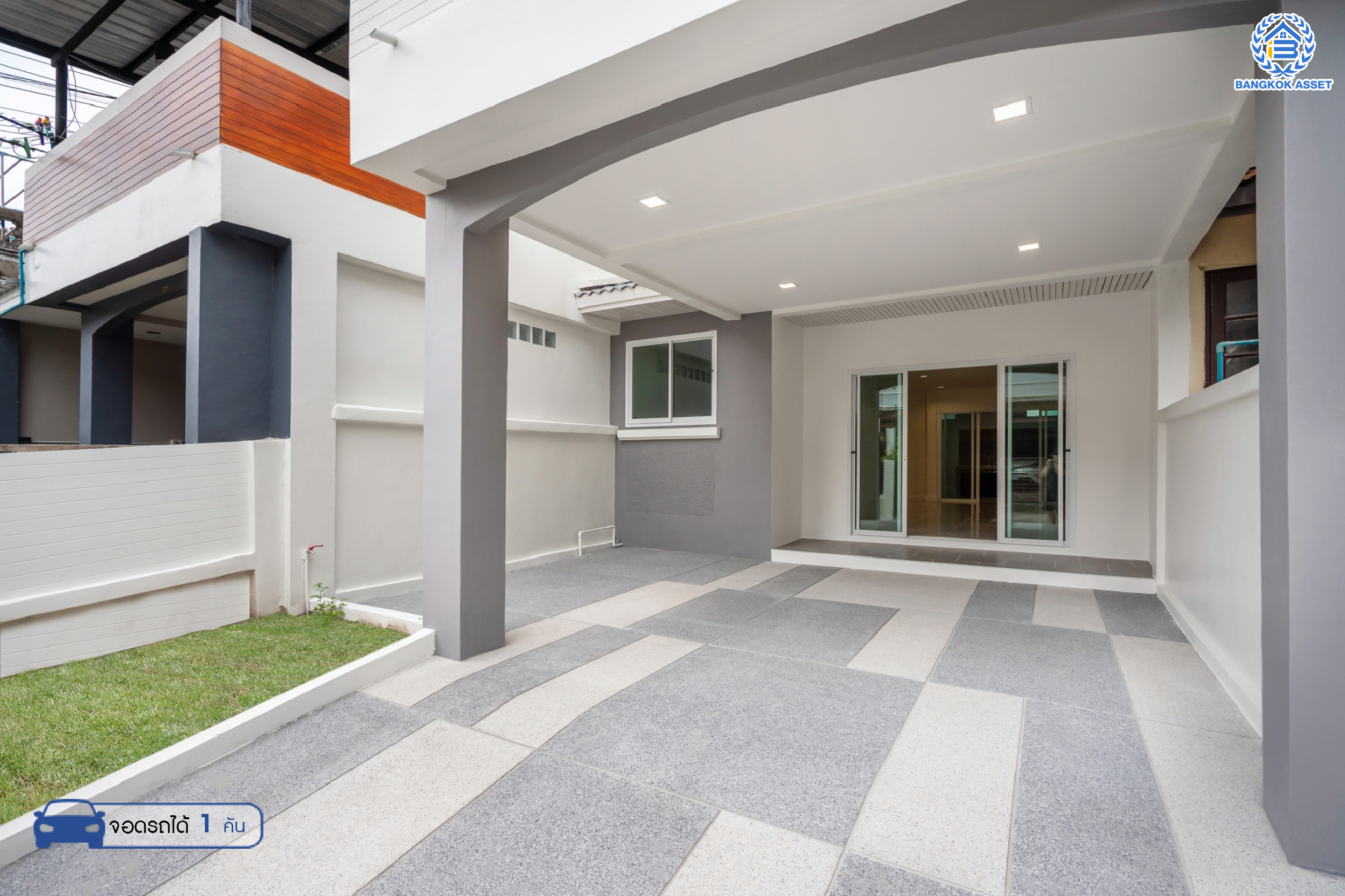 บ้านมือสองตกแต่งใหม่ ทาวน์เฮ้าส์ทำเลโซนเมือง! ม.เกร็ดแก้วการ์เด้น รัตนาธิเบศร์-แคราย ที่สุดของความคุ้ม! เนื้อที่ 24 ตร.ว. ฟังก์ชัน 3 ห้องนอน 2 ห้องน้ำ 1 ที่จอดรถ บนทำเลศักยภาพ ใกล้ทางด่วน "งามวงศ์วาน" เซ็นทรัลรัตนาธิเบศร์ และรถไฟฟ้าสายสีม่วง "สถานีบางกระสอ"…